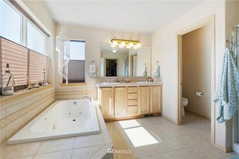 213 Burr St NE, Orting, WA 98360 photo 18