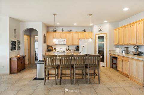 213 Burr St NE, Orting, WA 98360 photo 11