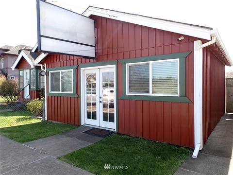 812 1st St, Cosmopolis, WA 98537 photo 3