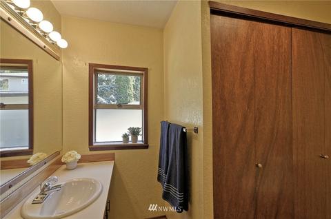 18611 North Rd, Bothell, WA 98012 photo 20