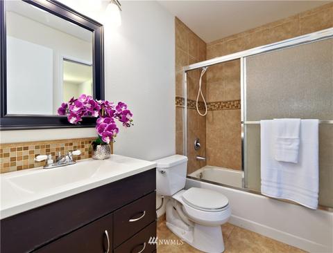 1526 192nd St SE #B2, Bothell, WA 98012 photo 8