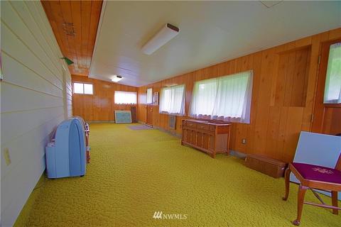1186 Florence St, Enumclaw, WA 98022 photo 13