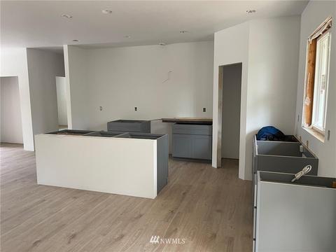 911 Tipsoo Loop N, Rainier, WA 98576 photo 22