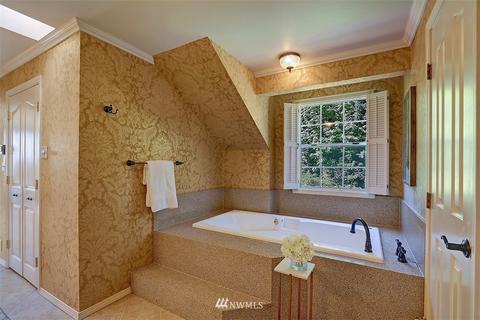 11200 Eagle Ln, Woodway, WA 98020 photo 24