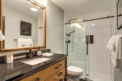 2327 Yale Ave E #E, Seattle, WA 98102 photo 13