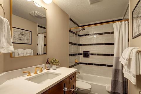2327 Yale Ave E #E, Seattle, WA 98102 photo 15