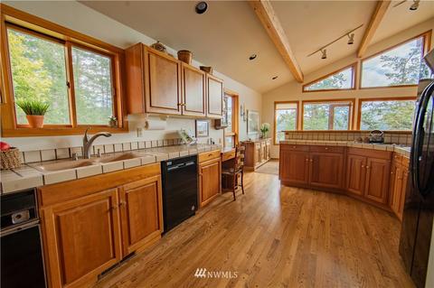 197 Veneda Trl, Eastsound, WA 98245 photo 9