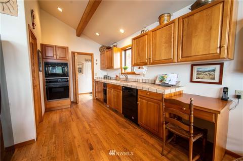 197 Veneda Trl, Eastsound, WA 98245 photo 8