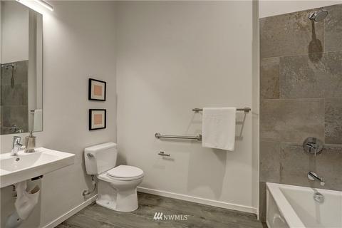 625 19th Ave E, Seattle, WA 98112 photo 17