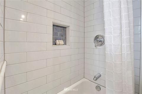 2560 24th Ave E, Seattle, WA 98112 photo 17