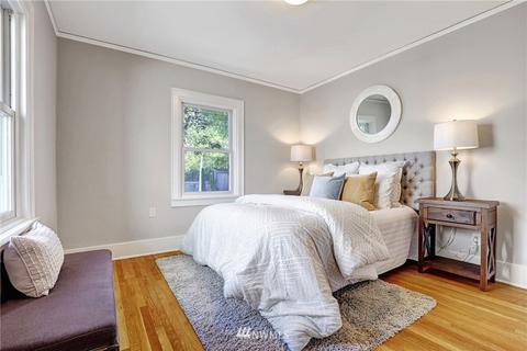 2560 24th Ave E, Seattle, WA 98112 photo 14
