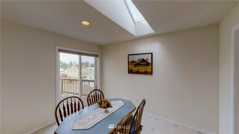 1472 Mountain View Dr, Enumclaw, WA 98022 photo 3
