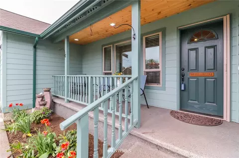 1203 Ashlynn Ct, Everson, WA 98247 photo 2