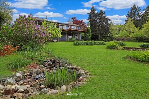 170 E 3rd St, Union, WA 98592 photo 2