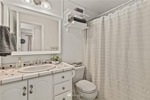 21621 6th Ave W, Bothell, WA 98021 photo 28