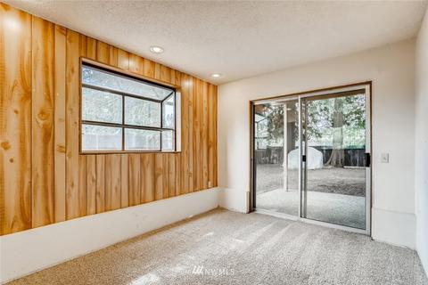 10904 29th Dr SE, Everett, WA 98208 photo 17