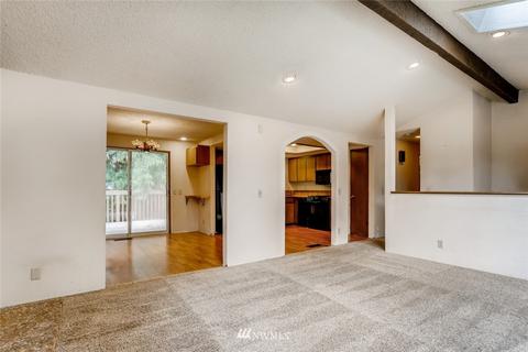 10904 29th Dr SE, Everett, WA 98208 photo 4