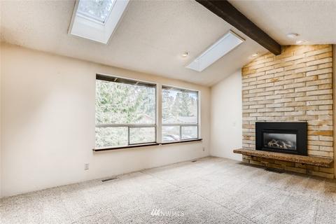 10904 29th Dr SE, Everett, WA 98208 photo 2