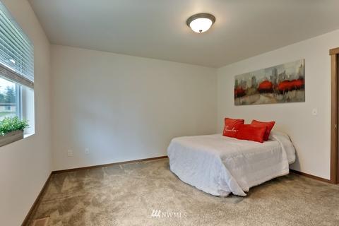 719 Tipsoo Loop S, Rainier, WA 98576 photo 12