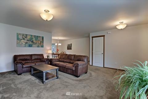 719 Tipsoo Loop S, Rainier, WA 98576 photo 3