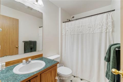 6318 219th Street Ct E, Spanaway, WA 98387 photo 17