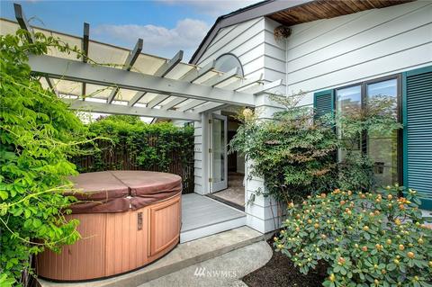 2201 39th Ave E, Seattle, WA 98112 photo 17