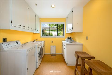 2201 39th Ave E, Seattle, WA 98112 photo 22