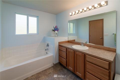 3112 250th St E, Spanaway, WA 98387 photo 28