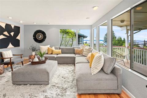 752 Walnut St, Edmonds, WA 98020 photo 1