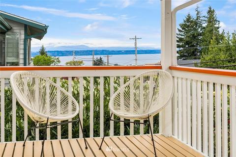 752 Walnut St, Edmonds, WA 98020 photo 2