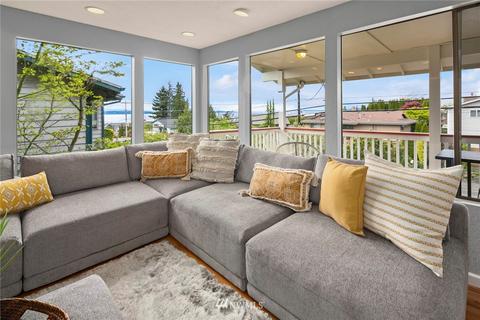 752 Walnut St, Edmonds, WA 98020 photo 3