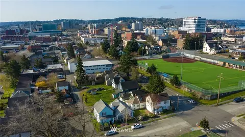 2501 Oakes, Everett, WA 98201 photo 2