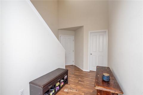 1020 Ross Ave NW, Orting, WA 98360 photo 7