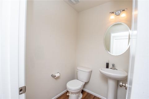 1020 Ross Ave NW, Orting, WA 98360 photo 9