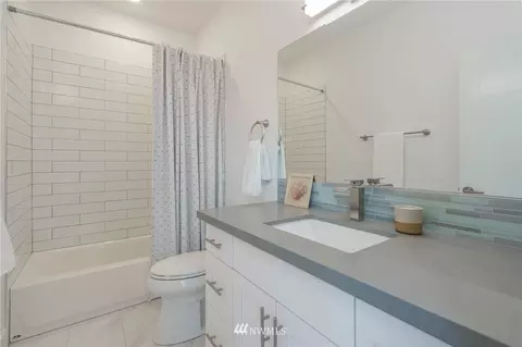 2018 15th Ave S, Seattle, WA 98144 photo 16