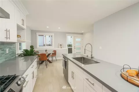 2018 15th Ave S, Seattle, WA 98144 photo 8