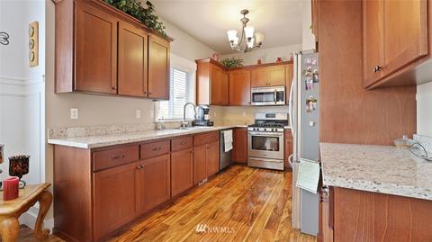 477 Sigrist Dr E, Enumclaw, WA 98022 photo 7