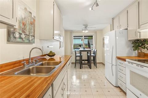 21529 4th Ave W #C34, Bothell, WA 98021 photo 4