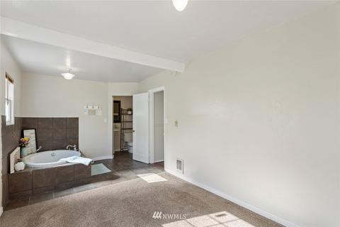 1410 Davis Ave, Enumclaw, WA 98022 photo 10
