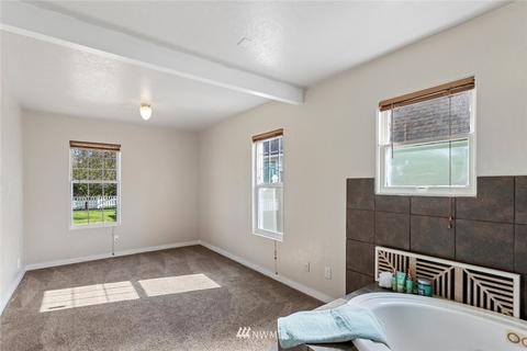1410 Davis Ave, Enumclaw, WA 98022 photo 9