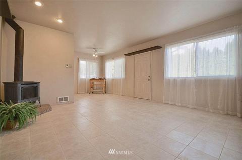 17108 Spanaway Loop Rd SE, Spanaway, WA 98387 photo 4