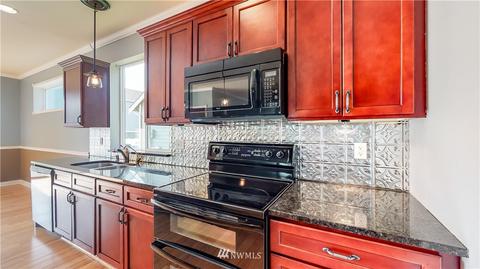 203 Hawk Ave SW, Orting, WA 98360 photo 15