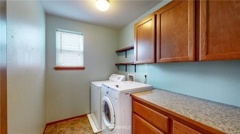 203 Hawk Ave SW, Orting, WA 98360 photo 39
