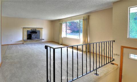 10020 NE 204th St, Bothell, WA 98011 photo 3