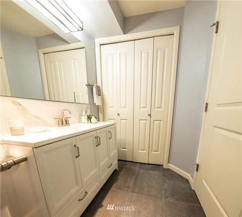 124 Bellevue Ave E #200, Seattle, WA 98102 photo 16
