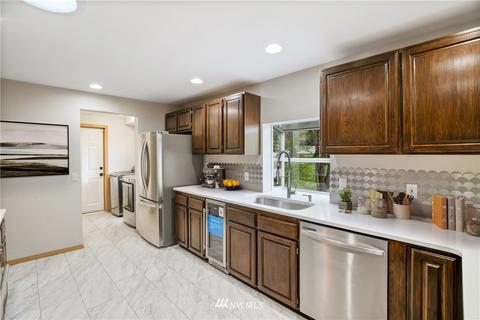 205 241st St SW, Bothell, WA 98021 photo 8