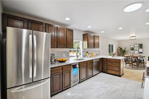 205 241st St SW, Bothell, WA 98021 photo 9