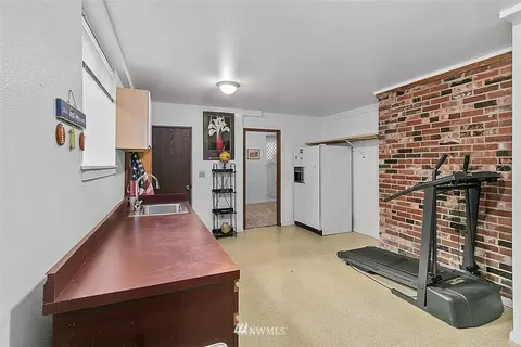 923 Harvest Rd, Bothell, WA 98012 photo 21