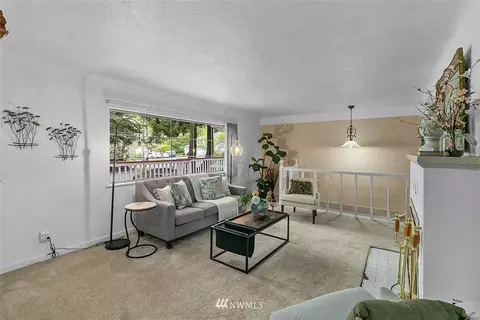 923 Harvest Rd, Bothell, WA 98012 photo 6