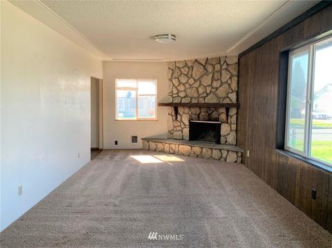 305 Baltimore, Longview, WA 98632 photo 4